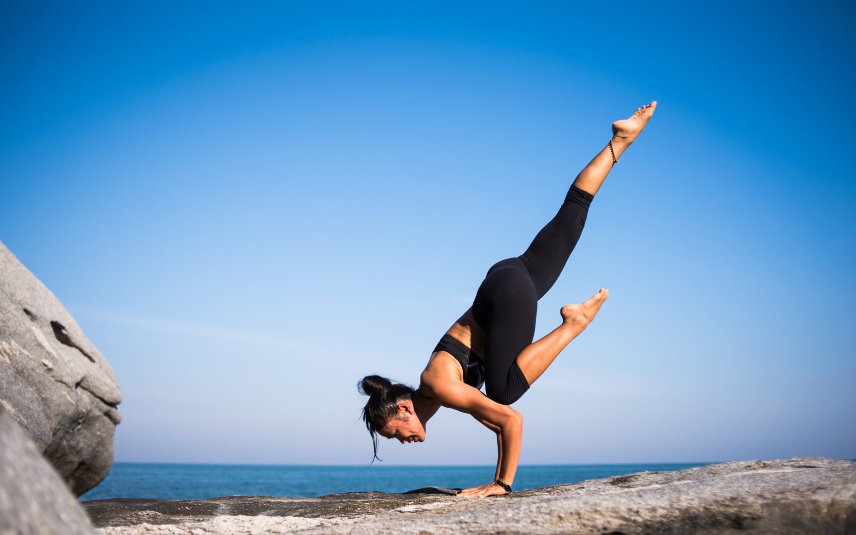yoga-2587066_1920 - yoga-2587066_1920