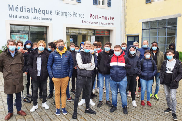 Douarnenez salle de classe d’un jour pour les 2ndes Logistique