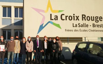 Accueil-delegation-espagnole-IES-ABASTOS-de-VALENCIA-400x250