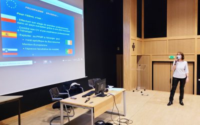 Presentation-de-Madame-ROUET-referente-Erasmus-400x250