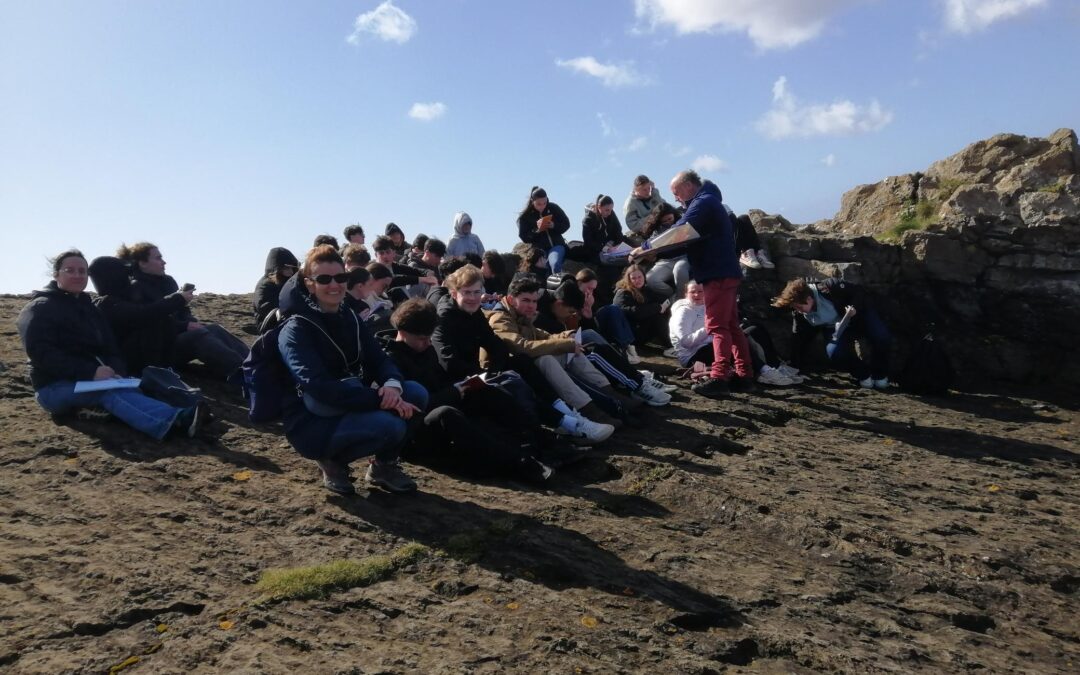 SORTIE GEOLOGIQUE DES ELEVES DE SPECIALITE SVT A CROZON